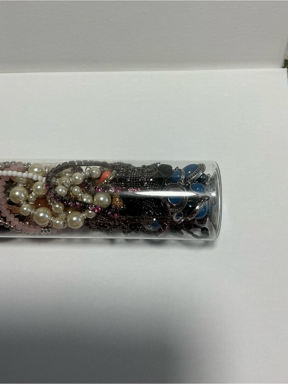 Clear Jewelry Tube Filled with 25 Mixed Costume Jewelry - Multicolor Items. - Picture 6 of 15